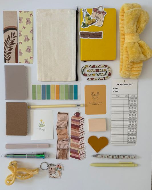 YELLOW bookish bundle | 20 items