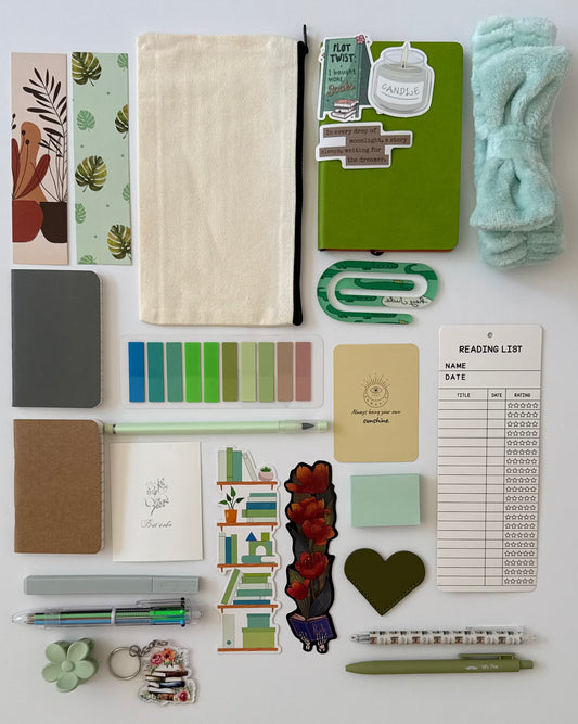 GREEN bookish bundle | 20 items